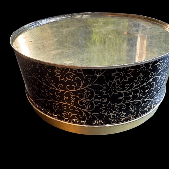 Vintage cookie Tin Spaceship Earth Planet satellite rocket - Picture 6 of 8